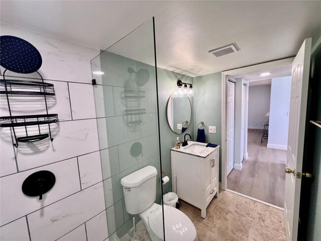 Foto del edificio - 2 bedroom in Hollywood FL 33024