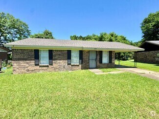 Building Photo - 3720 S Ridge Ave