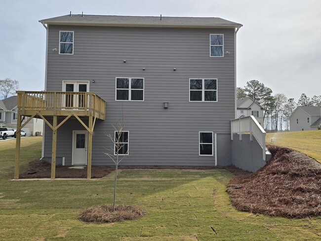 Building Photo - 152 Brookfield Dr