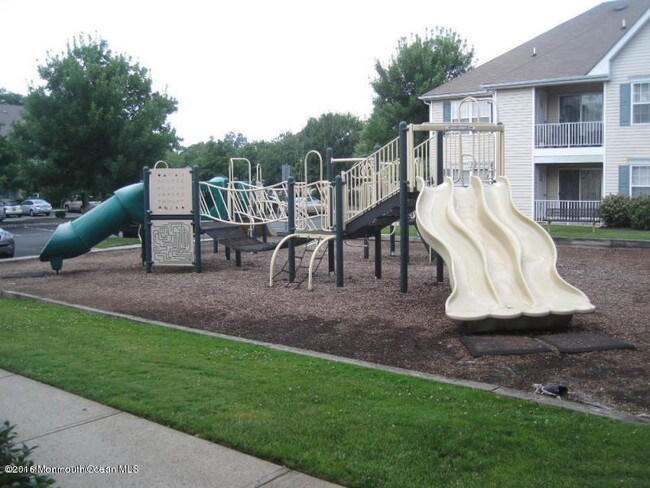 Foto del edificio - 228 Wedgewood Cir