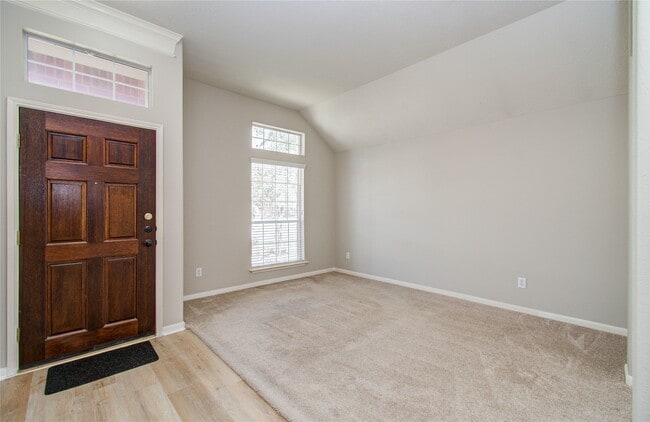 Foto del edificio - 11618 Columbia Pines Ln