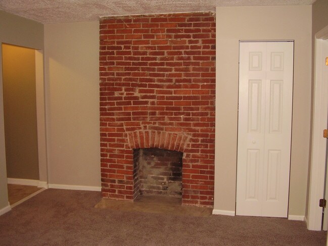 Foto del edificio - 5523 Ellsworth Ave