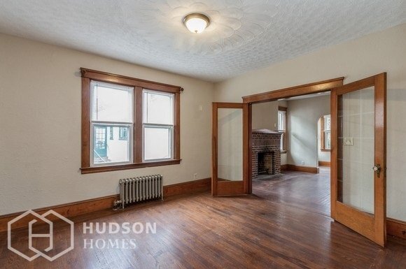 Foto del edificio - NOW AVAILABLE - 38 Trinity Pkwy, Providenc...