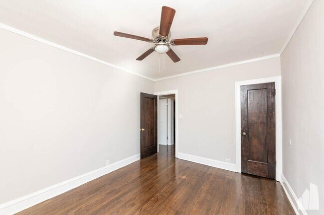 Foto del edificio - 2 bedroom in Chicago IL 60640