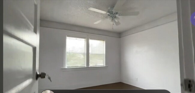 Foto del edificio - 4009 Brighton Ave