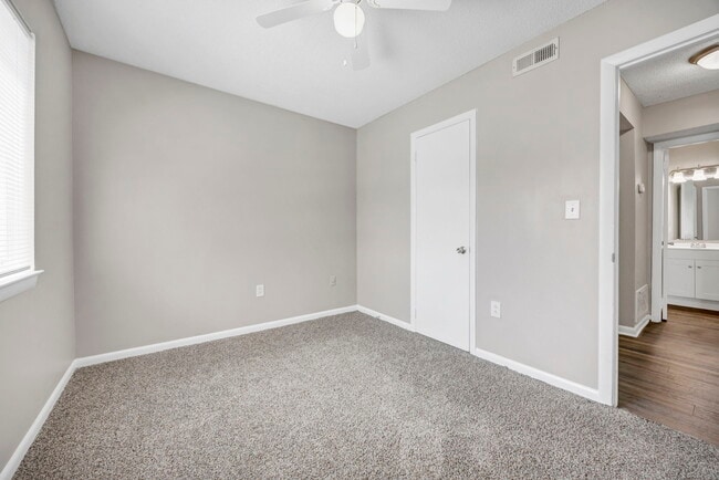 Building Photo - Bentree Apartments