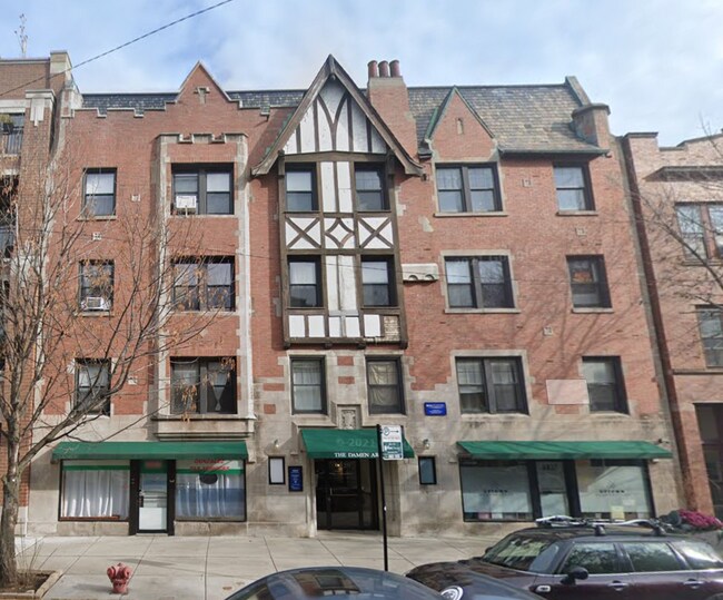 Foto del edificio - 4828 N Damen Ave