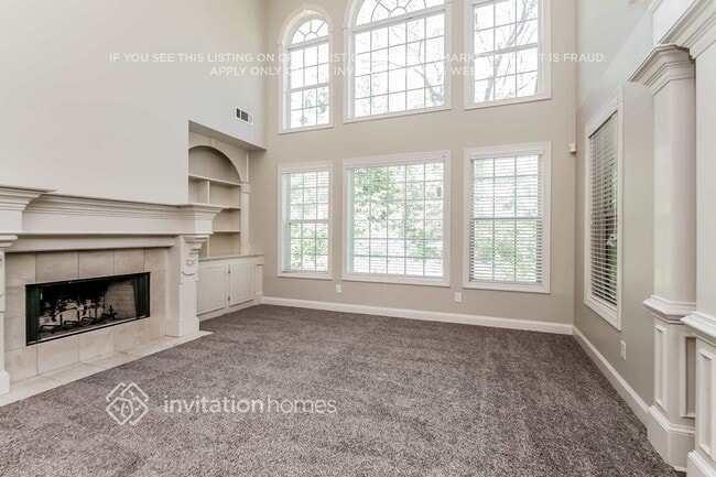 Building Photo - 3760 Raven Wood Chase