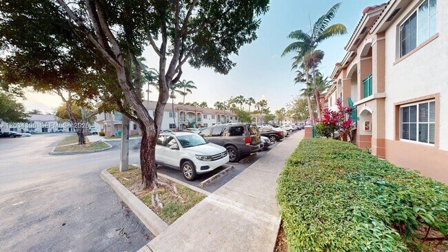 Foto del edificio - 2921 SE 13th Rd