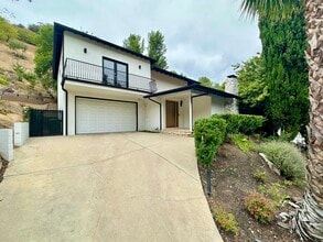 Building Photo - 4523 Grimes Pl