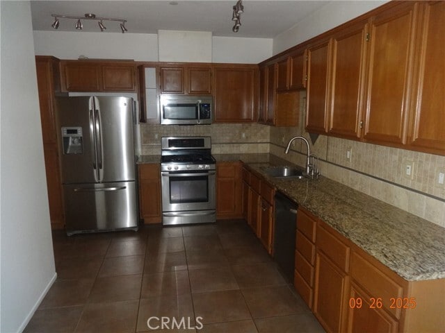 Building Photo - 8122 Wishing Well Ln