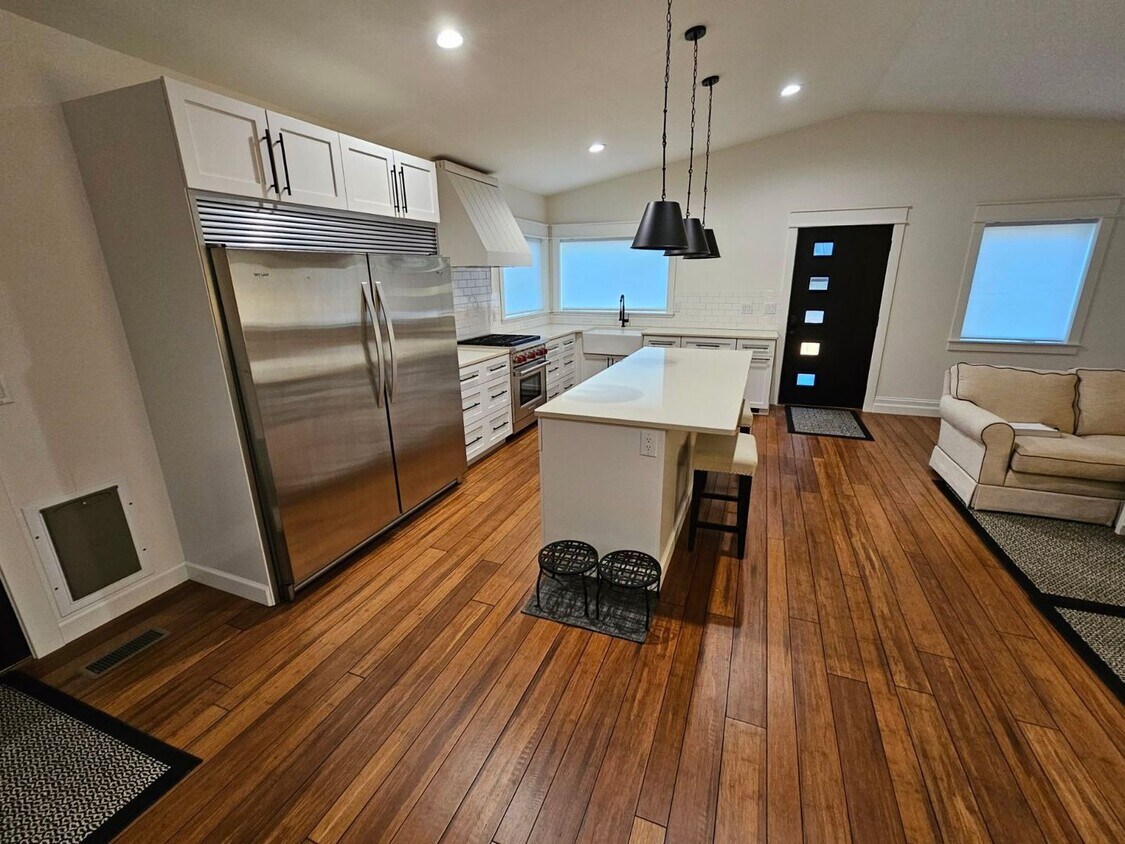Primary Photo - Single Family Home in West Fargo!
