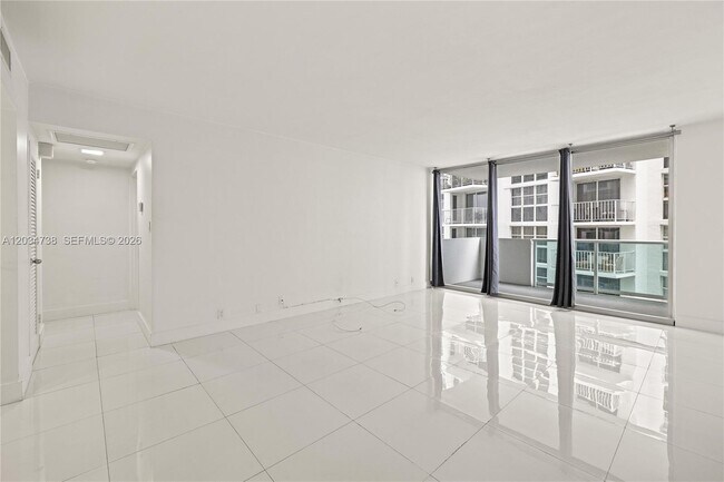 Foto del edificio - 1200 West Ave