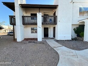 Building Photo - 2121 W Union Hills Dr