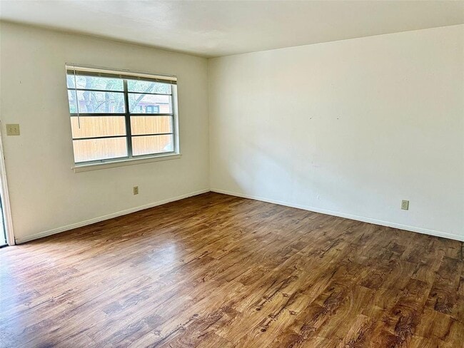 Foto del edificio - 2411 S 5th St