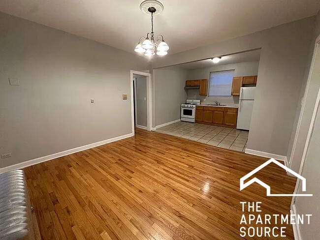 Foto del edificio - 6343 N Claremont Ave