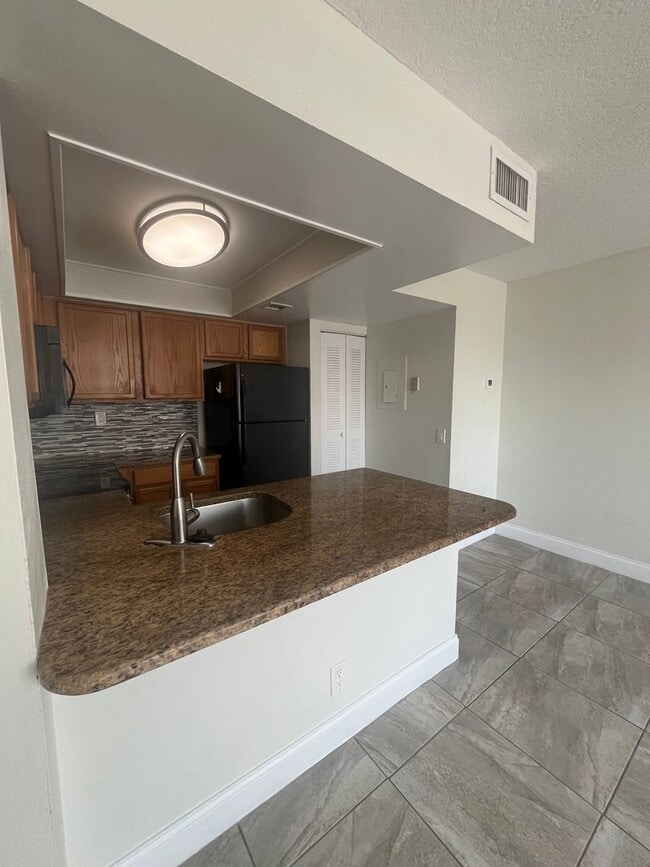 Photo - ONE BEDROOM ONE BATHROOM! Pool View! Waterfront Community! Apartment