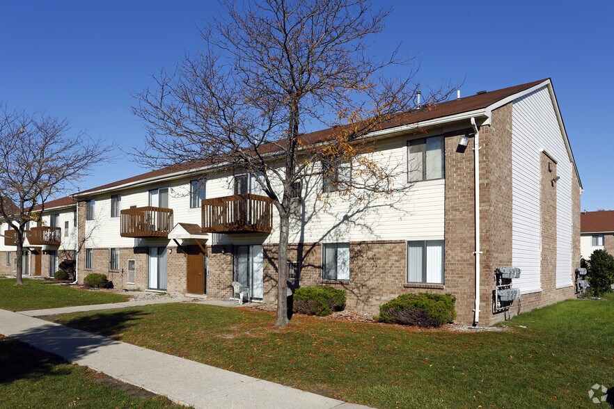 Regency Club Apartments Rentals Warren, MI