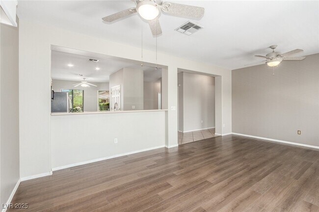 Foto del edificio - 2871 Goldcreek St