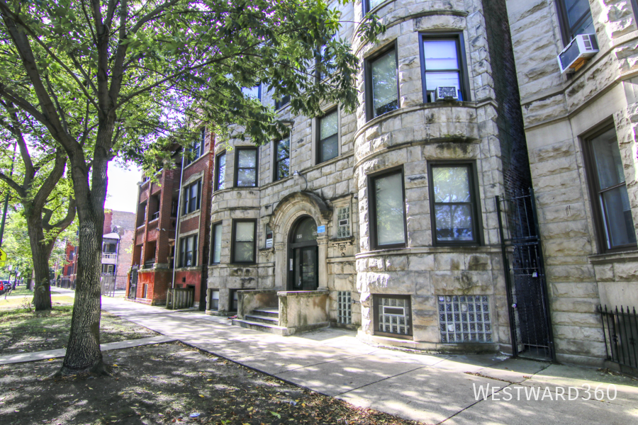 Primary Photo - 5612 S Michigan Ave