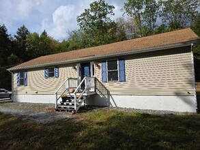 Building Photo - 200 Couchtown Rd