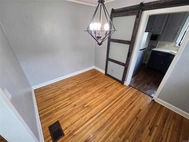 Foto del edificio - 110 Oak Forest Dr