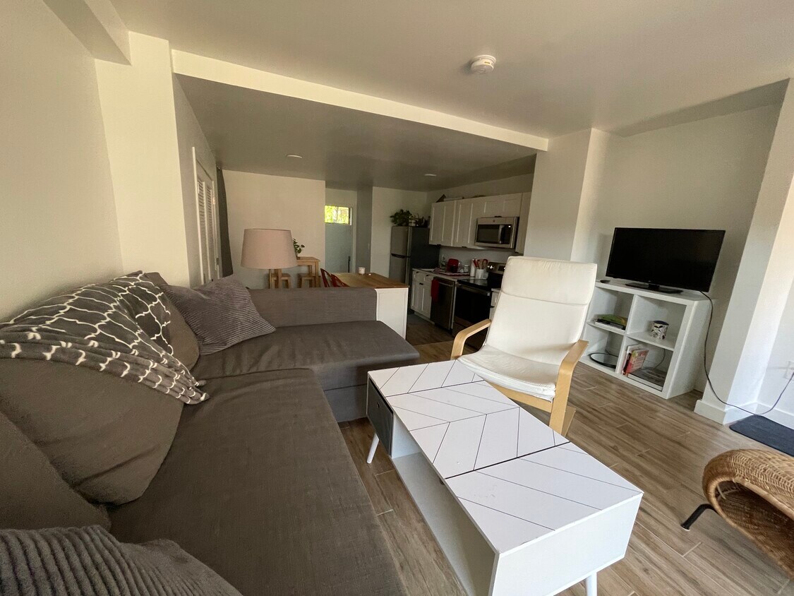 922 Delafield Plz NW, Washington, DC 20011 Townhome Rentals in