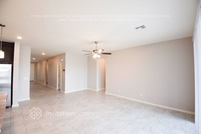 Building Photo - 12340 W Myrtle Ave