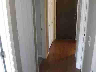 Building Photo - 1600 Eastridge Dr