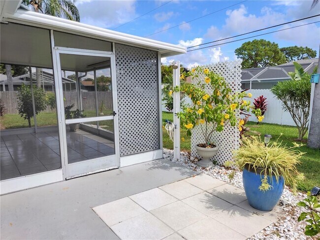 Foto del edificio - 979 Nantucket Rd