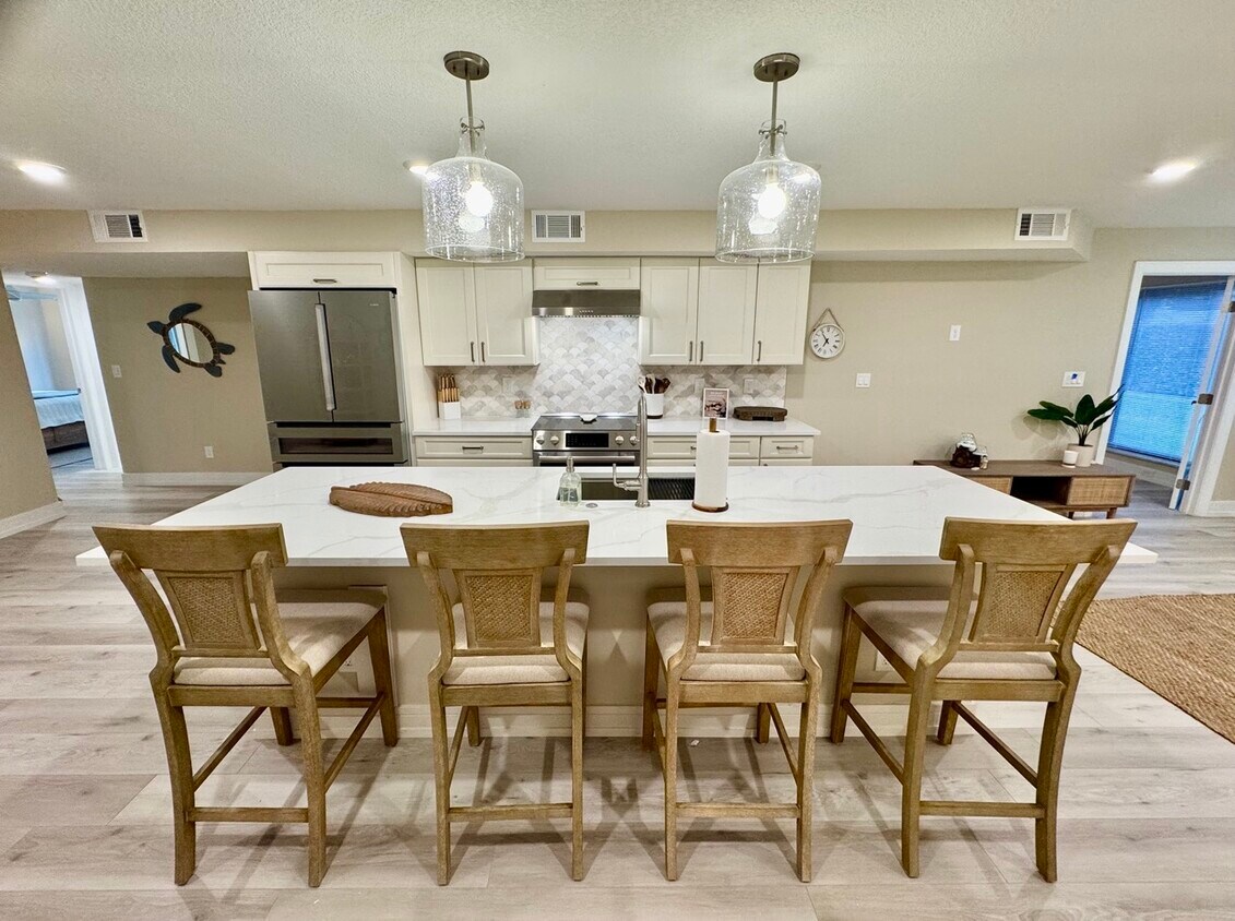 Foto principal - 4082 Belair Ln