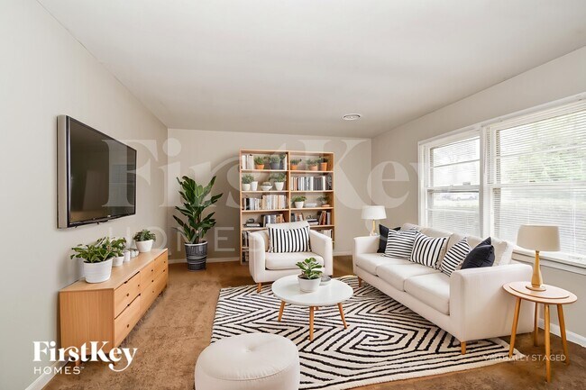 Foto del edificio - 1083 Richland Dr