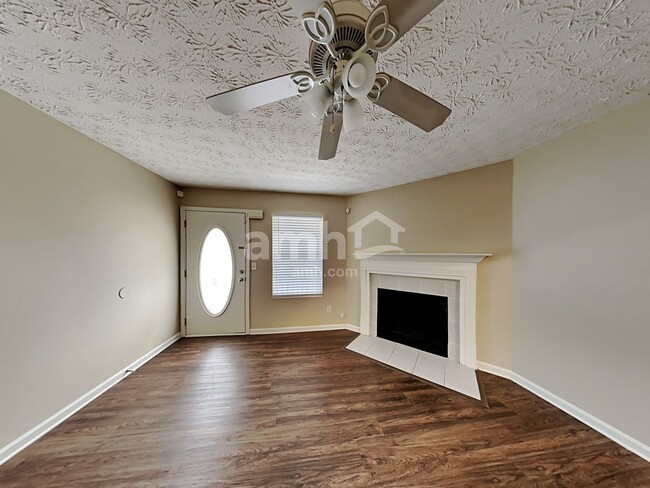 Building Photo - 1137 Baileys Court
