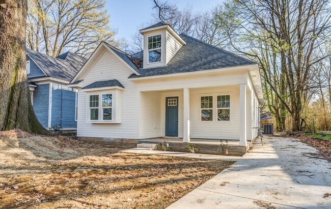 Photo - 1737 Euclid Ave House