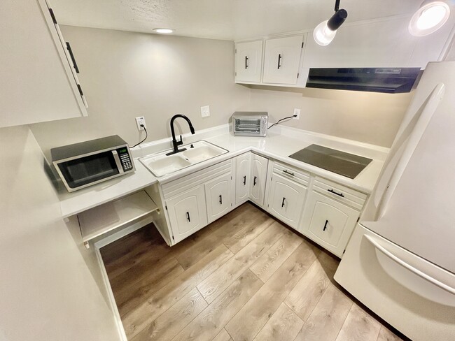 Photo - 12104 E Virginia Dr House