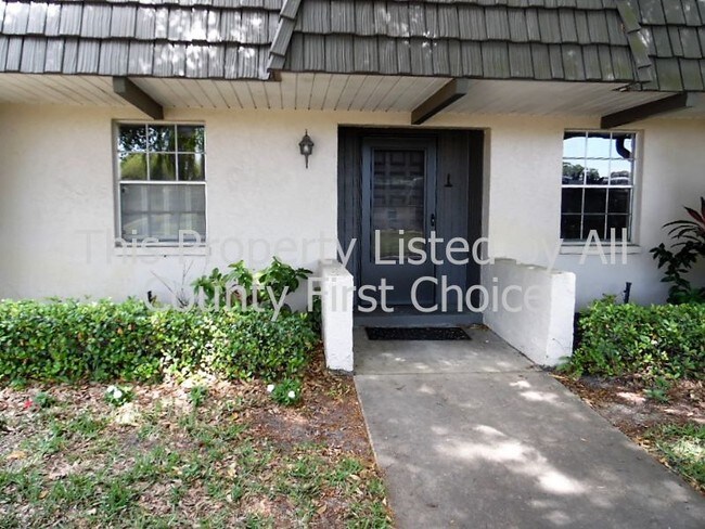 Building Photo - 8755 Bardmoor Blvd