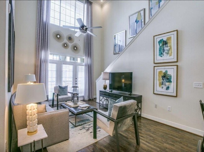 Foto del edificio - 15200 Memorial Dr