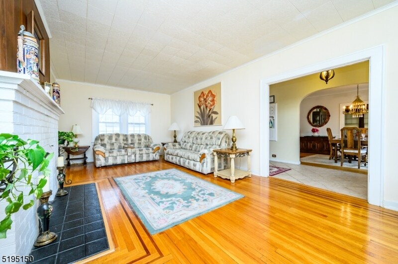 925 Bryant St, Rahway, NJ 07065 House Rental in Rahway, NJ