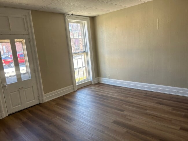 living - 44 S Monroe St