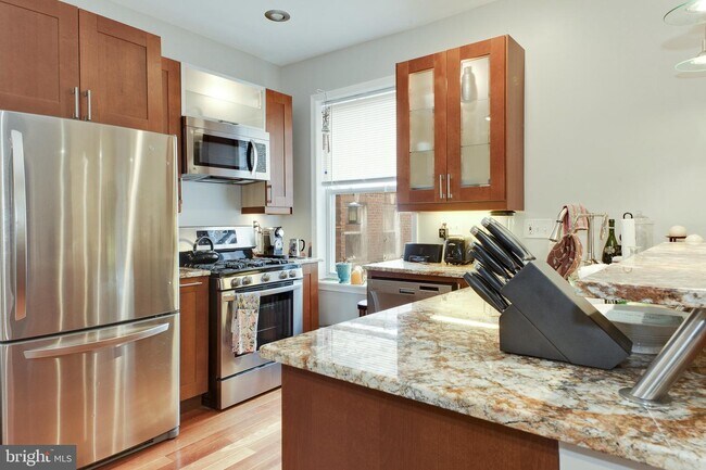 Foto del edificio - 4120 14th St NW