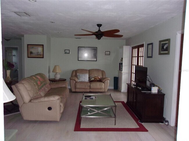 Building Photo - 24279 Yacht Club Blvd