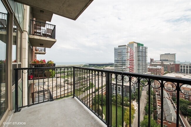Foto del edificio - 1717 S Prairie Ave