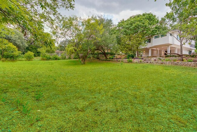 Foto del edificio - 568 W Quill Dr