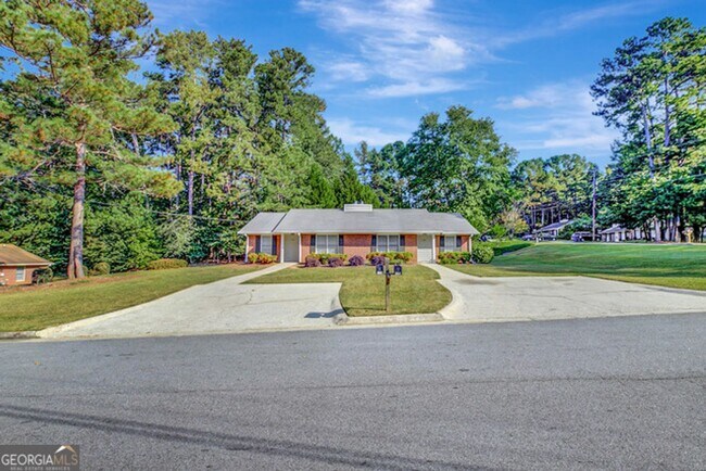 Foto del edificio - 105 Belle Dr