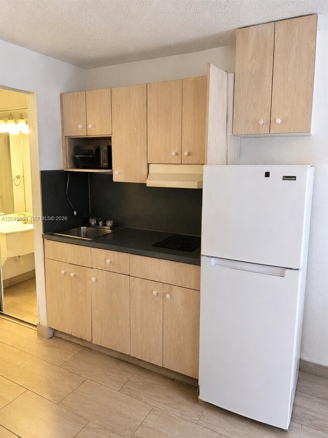 Building Photo - 43420 US-27