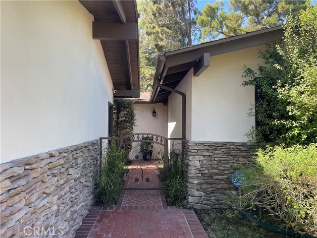 Foto del edificio - 5218 Kingspine Rd