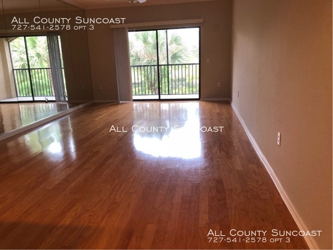 Foto del edificio - Nice! Luxury townhome for rent at Innisbrook.