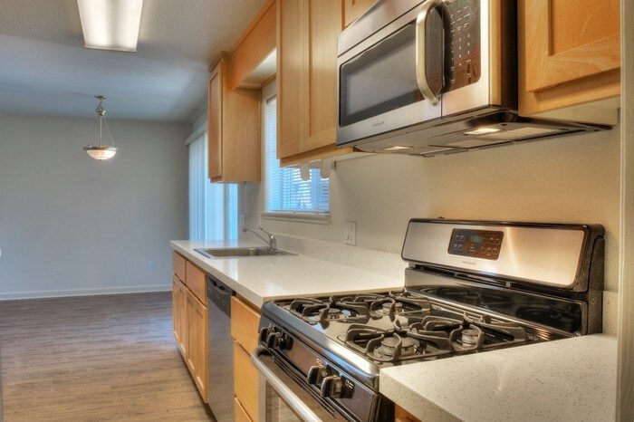 Foto principal - 2834 Grove Way