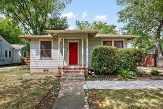 Building Photo - 1008 E 38th 1/2 St