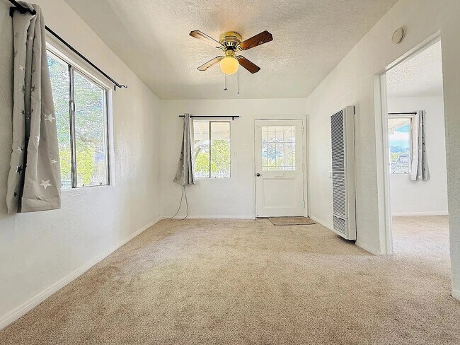 Foto del edificio - 1720 San Bernardino Ave